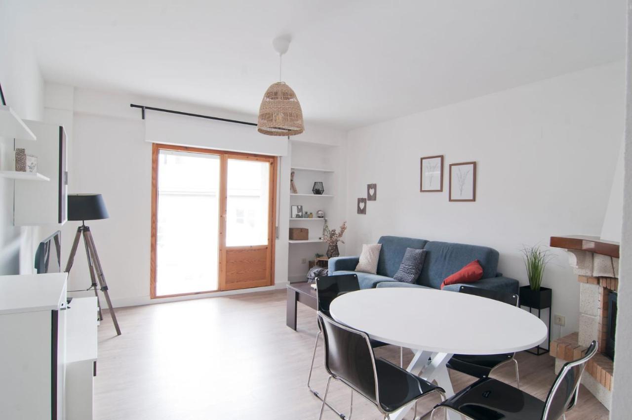 Ferienwohnung Arroyo Bates Jaca Exterior foto