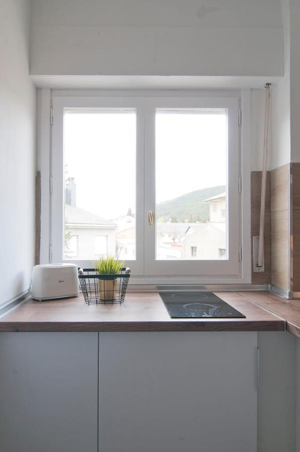 Ferienwohnung Arroyo Bates Jaca Exterior foto